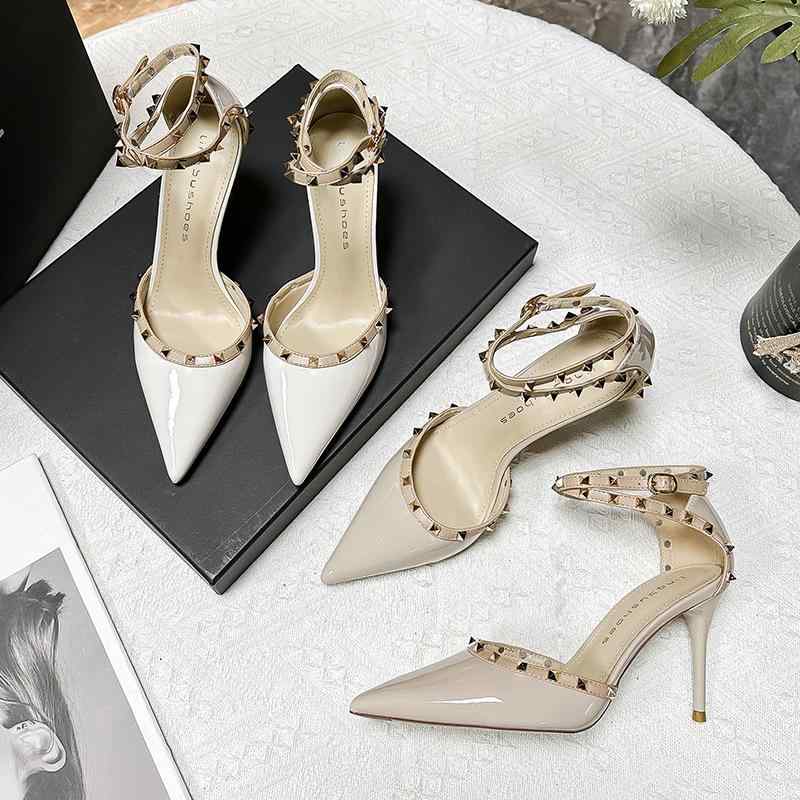 サンダル レディース ハイヒール ポインテッドトゥ アンクルストラップ ピンヒール 杏色 ベージュ系 オフホワイト PUレザー 春夏 セクシー カジュアル