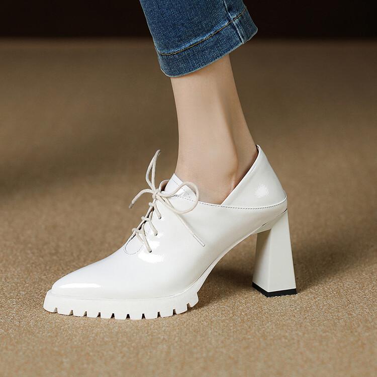 パンプス レディース 太ヒール ラウンドトゥ 革 防水 ミドルヒール チャンキーヒール カジュアル 歩きやすい 黒 白 アイボリー 春夏 秋冬