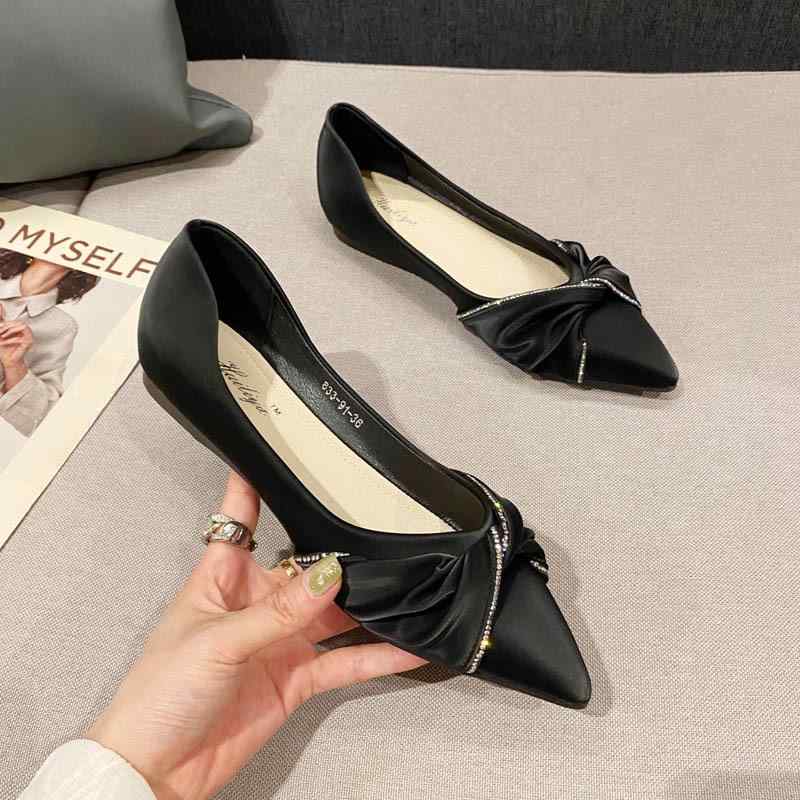 パンプス レディース ぺたんこ靴 ポインテッドトゥ フラットシューズ 浅履き バレエシューズ ローヒール 婦人靴 履きやすい やわらかい 杏色 グリーン ブラック 春夏 秋