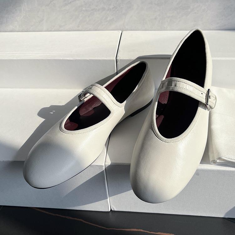 バレエシューズ レディース 婦人靴 マリージェーン フラット ローヒール 革 レザー ラウンドトゥ ストラップ 履きやすい 歩きやすい 疲れにくい 普段使い カジュアル 春夏秋冬 黒 白