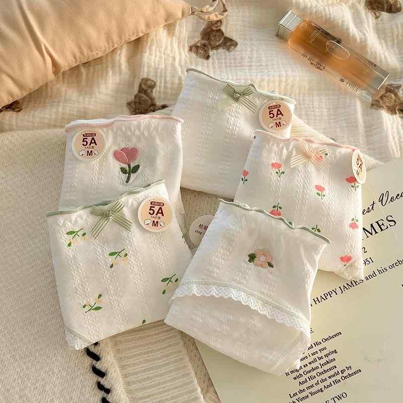 ベビー・キッズ 子供用 ショーツ パンツ 綿 通気性 花柄 かわいい ガールズ 学生用 ミドルウエスト 4枚..