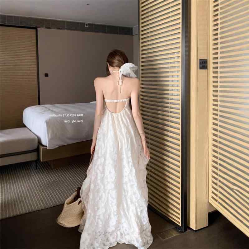 ワンピース レディース フレンチスタイル ホルターネック Aライン ミモレ丈 膝下丈 花柄 接触冷感 ポリエステル ゆったり 2025春夏 リゾート ビーチ 海