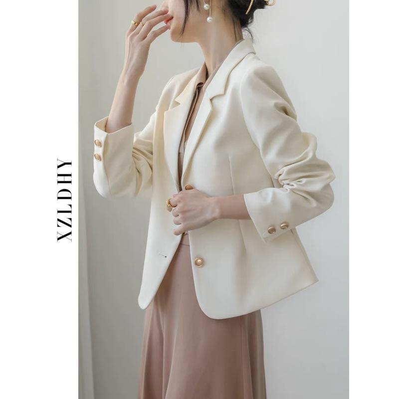 ジャケット レディース 米白 テーラードジャケット ポリエステル 無地 長袖 ショート丈 スリムタイプ スプリングジャケット アウター カジュアル きれいめ(x2)
