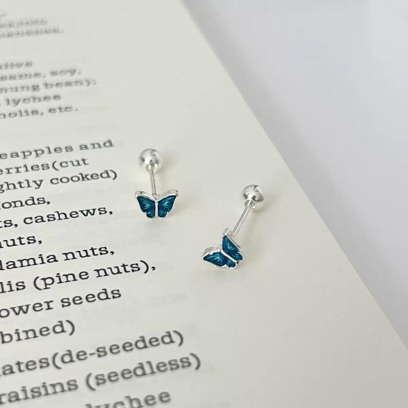 イヤリング レディース ブルー 滴油 蝶 バタフライ 螺旋 ミニマル レトロ アンティーク風 小さめ かわいい おしゃれ 耳飾り アクセサリー プレゼント ギフ...