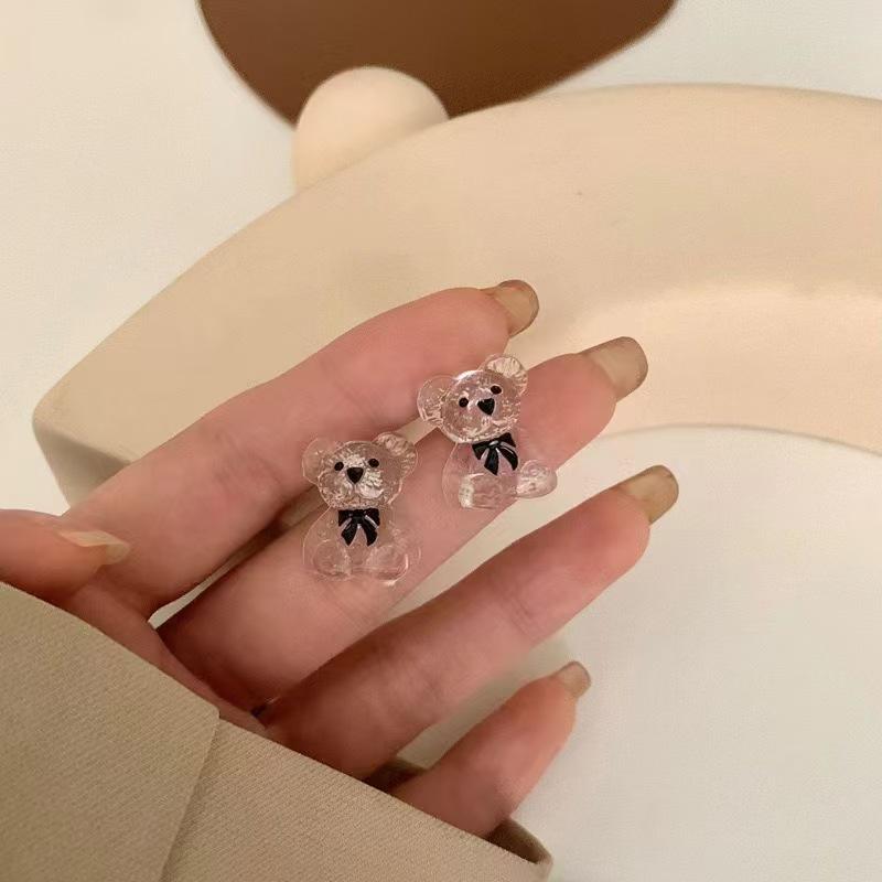 イヤリング レディース かわいい 小熊 ウサギ アニマル モチーフ ベージュ ブラウン アレルギー対応 動物 個性的 おしゃれ ギフト プレゼント