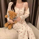 パジャマ レディース 春秋 薄手 長袖 綿 混紡 花柄 キャミソール ショートパンツ 3点セット ルームウェア 部屋着 再生繊維