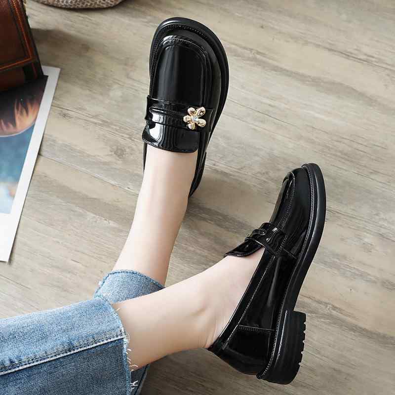 靴 レディース 婦人靴 ローファー スリッポン レザーシューズ フラットシューズ ぺたんこ靴 歩きやすい 履きやすい 柔らかい 滑り止め 黒 ブラック 35 36 37 38 39 40 41