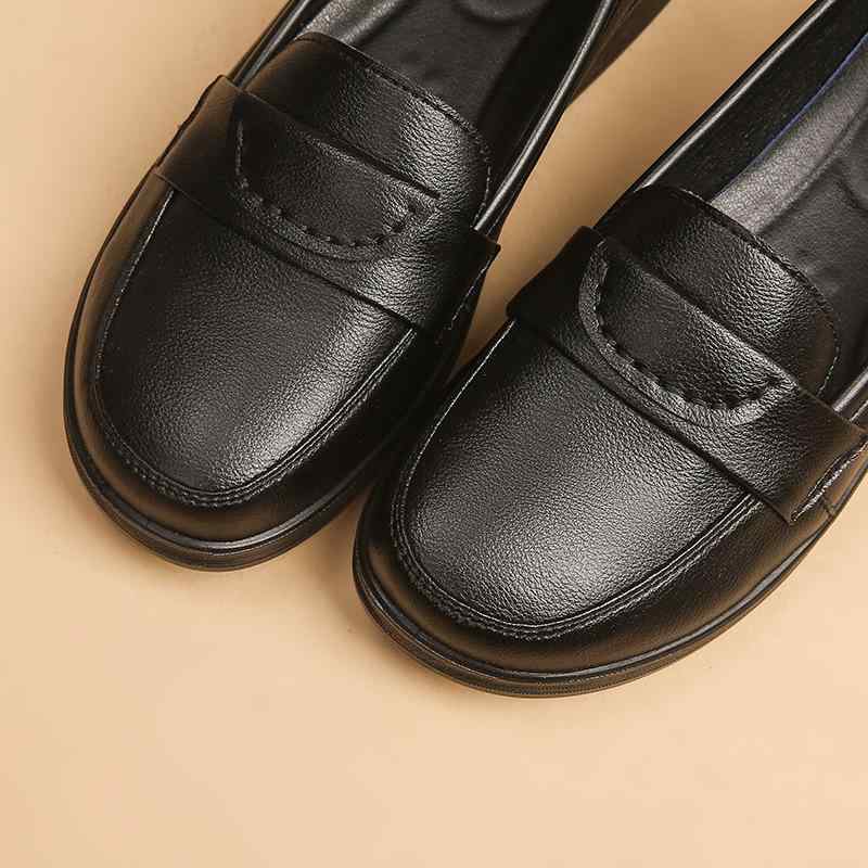 靴 レディース 牛革 婦人靴 モカシン スリッポン ローヒール フラットシューズ ぺたんこ靴 ラウンドトゥ 面ファスナー 履きやすい 疲れにくい 滑り止め 柔らかい 軽量 普段使い コンフォートシューズ 春夏秋冬 ブラック