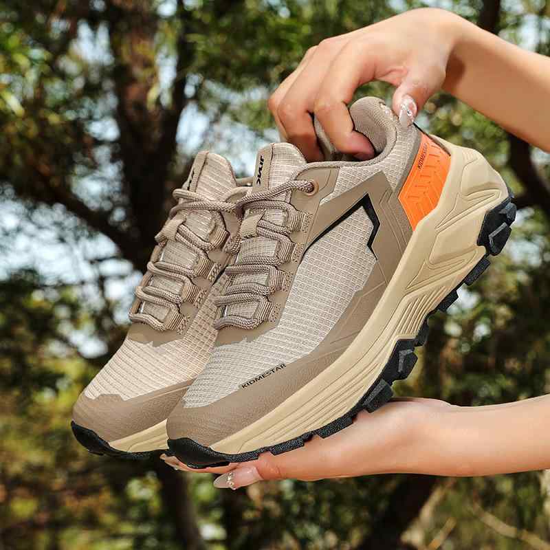 スニーカー メンズ レディース 登山靴 アウトドアシューズ 軽量 滑り止め 衝撃吸収 スポーツシューズ ランニング ジョギング 黒 ブラック カーキ