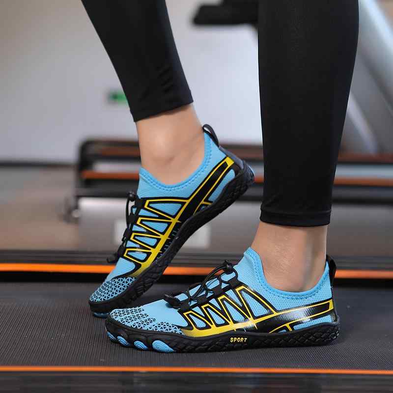 徒步シューズ 男女兼用 5本指シューズ アウトドア 涉水シューズ 速乾シューズ ヨガ 深蹲シューズ ジム 健身 騎行シューズ スポーツシューズ ランニング 登山 軽量 通気性 滑り止め 春夏秋冬 ブラック ホワイト グレー ブルー ピンク系(x2)