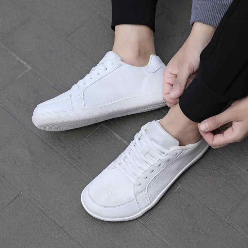 徒步シューズ 大サイズ メンズ レディース 男女兼用 アウトドア スニーカー スリッポン ローカット 通気性 滑り止め 衝撃吸収 スポーツ 運動靴 プラスチック ゴム底 白 黒 灰