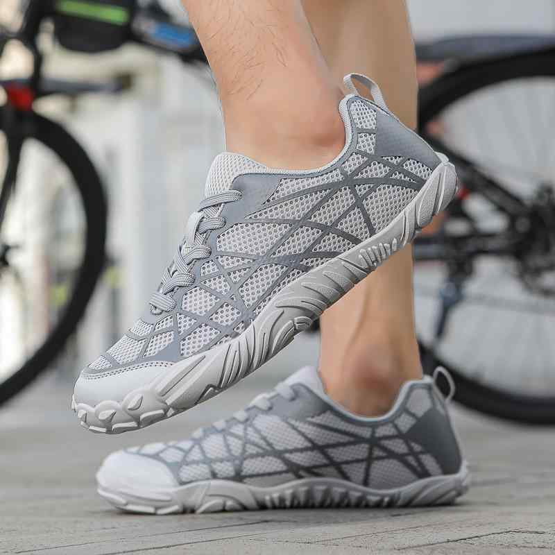 靴 メンズ レディース 登山靴 アウトドアシューズ 運動靴 キャンプ トレッキングシューズ 5本指シューズ 通気性 滑り止め ローカット スニーカー 紐なし スリッポン 黒 ブラック グレー 春夏 秋 普段使い