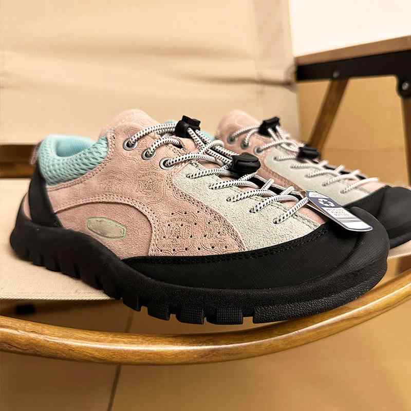 トレッキングシューズ レディース 男性用 アウトドア 登山靴 スエード 桜色 ピンク系 カーキ 切り替え 通気性 ゴム 春夏 秋冬