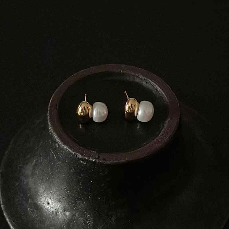 ピアス レディース 925シルバー ゴールド シルバー パール 小ぶり シンプル かわいい イヤリング スタッドピアス アクセサリー ギフト プレゼント 春夏 秋冬