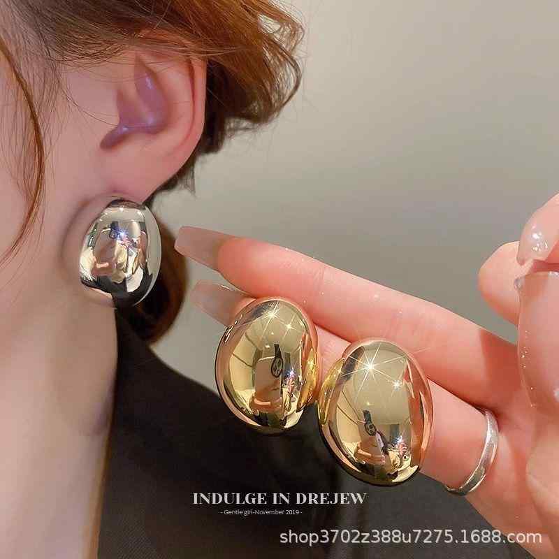 ピアス レディース ゴールド シルバー メタル 大ぶり 幾何学模様 イヤリング シルバー 電気メッキ加工 アレルギー対応 ギフト 高見え おしゃれ かわいい 通...