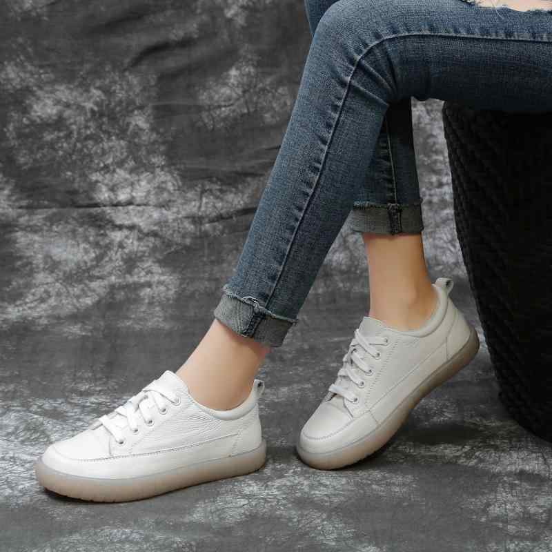 靴 レディース 婦人靴 秋冬 フラット ローヒール 革 カジュアル ぺたんこ 柔らかい 歩きやすい 痛くなりにくい ラウンドトゥ 紐靴 衝撃吸収 快適 普段使い 旅行 森ガール ナチュラル 白 黒