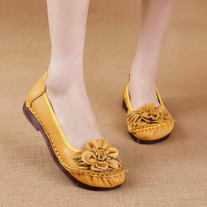 靴 レディース シューズ 革 花柄 民族風 スリッポン ローヒール ラウンドトゥ 牛革 婦人靴 柔らかい 普段使い 春夏秋冬 黒 白 グレー ベージュ 黄色