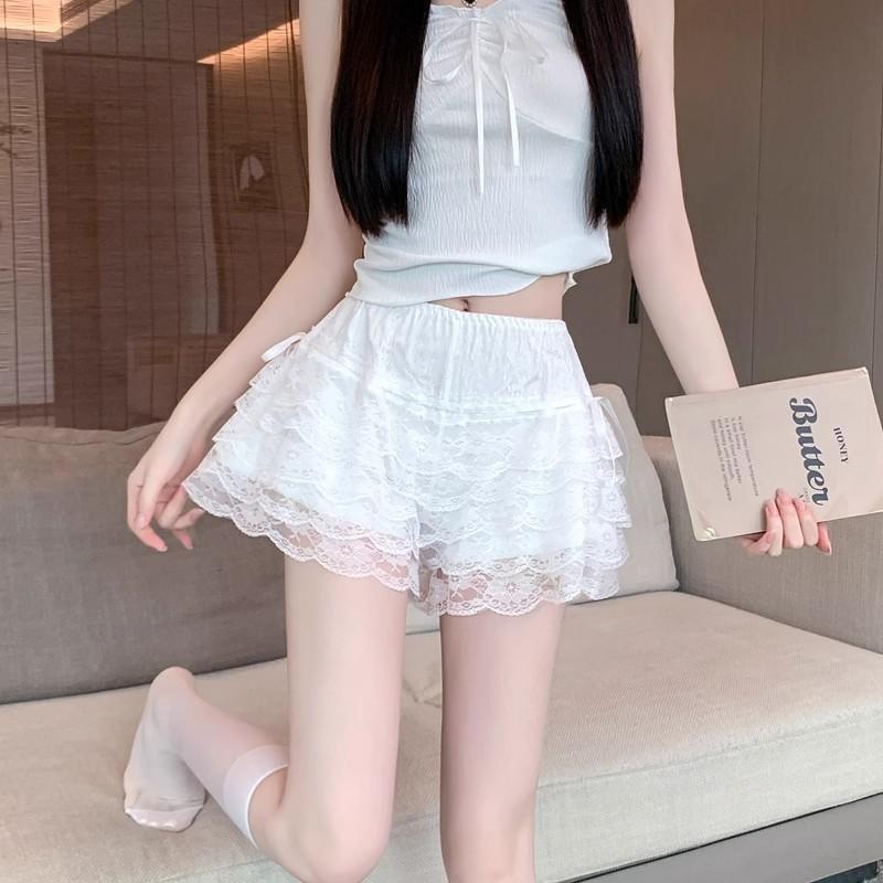 スカート レディース キュロット 3分丈 ポリエステル レース 接触冷感 通気性 アンダーウェア 黒 白 涼しい 夏 かわいい ケーキスカート ペチコート 部屋着 普段使い・素材: ポリエステル.スパンデックス・パンツ丈: ショート・スタイル: ベーシック・厚さ: 薄手・機能: 通気性・柄: レース・デザイン: 紐・カラー: ブラック.ホワイト・サイズ: フリー.L・生地の伸縮性: 若干・パンツタイプ: ルーズ