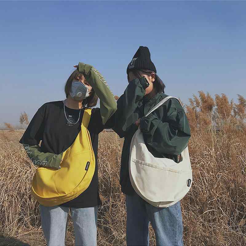 ショルダーバッグ レディース 帆布 キャンバス 斜めがけ 韓国 レトロ 水餃子型 大容量 ホワイト イエロ..