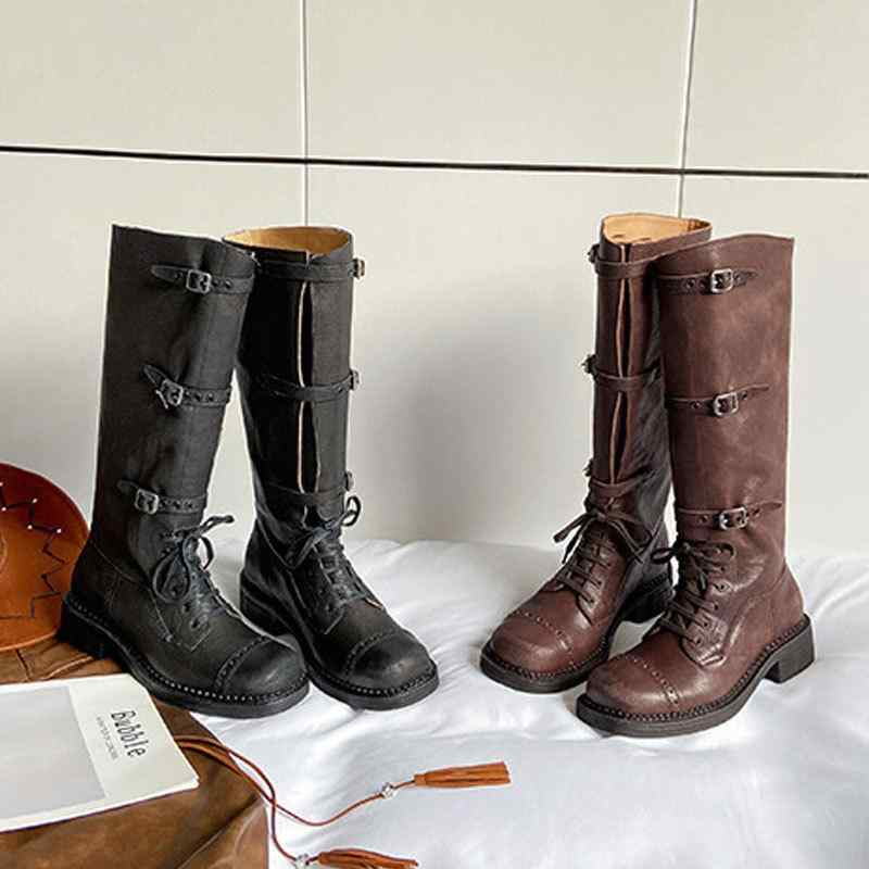 ブーツ レディース 袴ブーツ 女性用 革 ミドル丈 チャンキーヒール ベルト飾り ジョッキーブーツ レト..