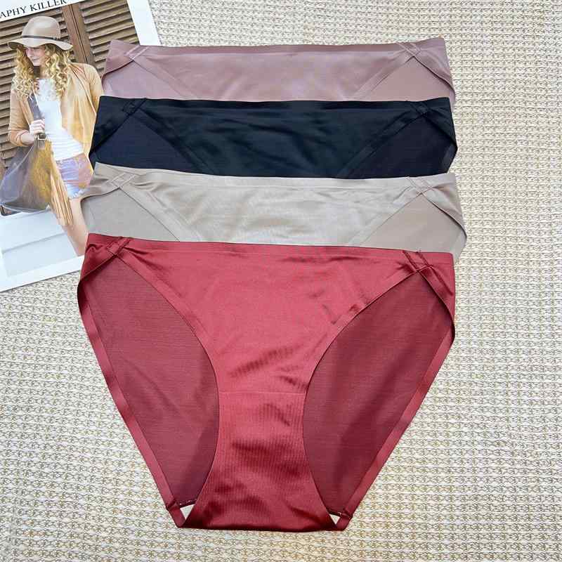 レディース ショーツ シルク100% 絹 無縫製 シームレス ローライズ 抗菌 通気性 夏 薄手 インナー 女性..