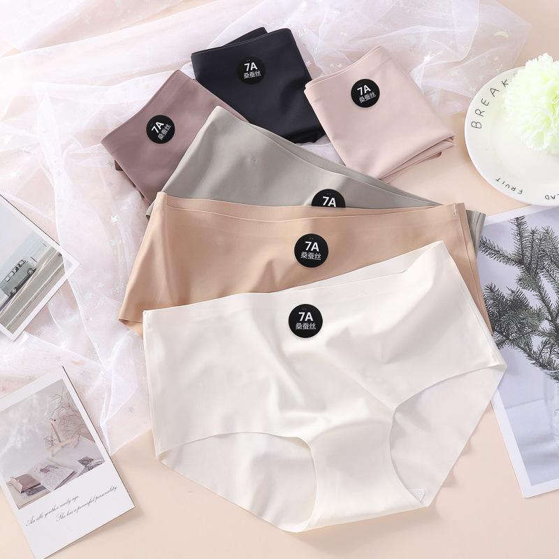 ショーツ レディース 接触冷感 シームレス スタンダード 無地 通気性 中間ウエスト 三角パンツ 白/ベー..