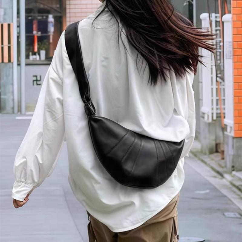 ショルダーバッグ レディース 革 牛革 クロワッサンバッグ 餃子バッグ レザー 斜めがけ レトロ 帆布 ス..