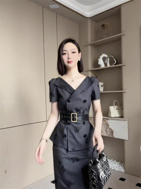 セットアップ レディース OL 通勤 2点セット 夏 トップス スカート 半袖 膝丈 ポリエステル きれいめ 上品 豪華感 エレガント オフィスカジュアル