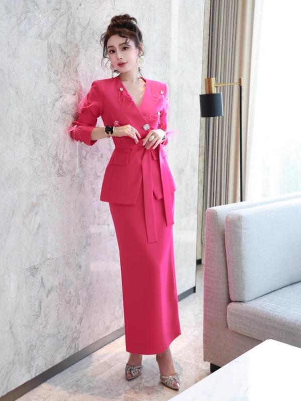 スーツ レディース 春 スーツセット フォーマル 2点セット 豪華感 羽根 ジルコン 飾りボタン付き 膝丈スカート ポリエステル ピンク系 長袖 OL 通勤スタイル