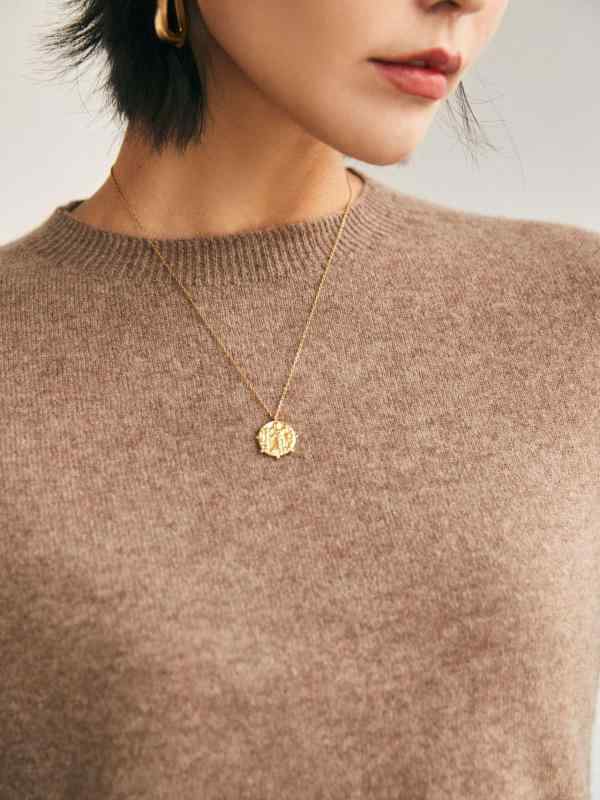 ニット レディース ラウンドネック プルオーバー トップス 長袖 無地 ゆったり 暖かい 秋冬 ベージュ ..