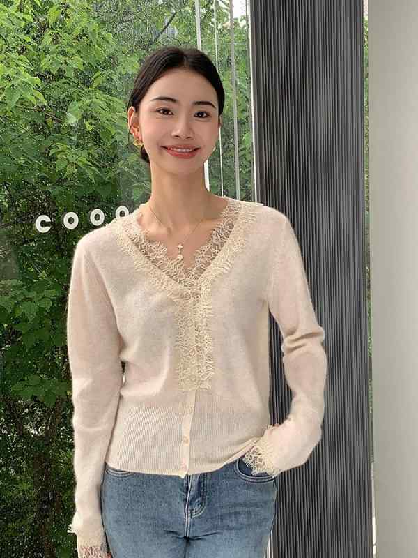 ニット レディース カーディガン Vネック レース 切り替え হালকাLuxury セーター 秋冬 ミディアム丈 杏..