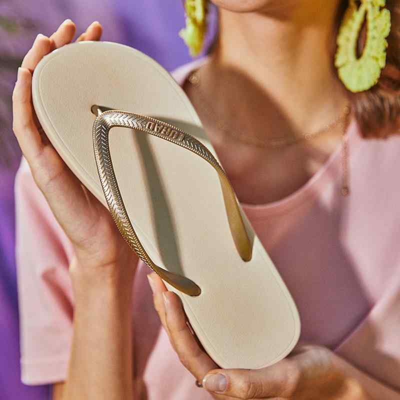 サンダル レディース メンズ ビーチサンダル フラットソール ぺたんこ EVA 滑り止め 花柄 ビーサン つ..