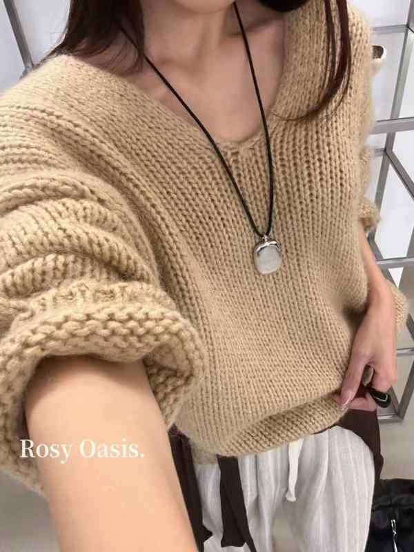 ニット レディース Vネック セーター ゆったり 暖かい モヘア 長袖 ドロップショルダー ランタンスリーブ 無地 秋冬 韓国 カジュアル ベージュ