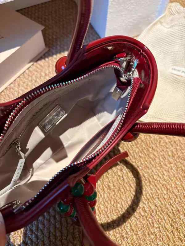 トートバッグ レディース 女性用 鞄 カバン PUレザー 2way ショルダーバッグ 斜め掛け 巾着型 桜桃 赤 ..