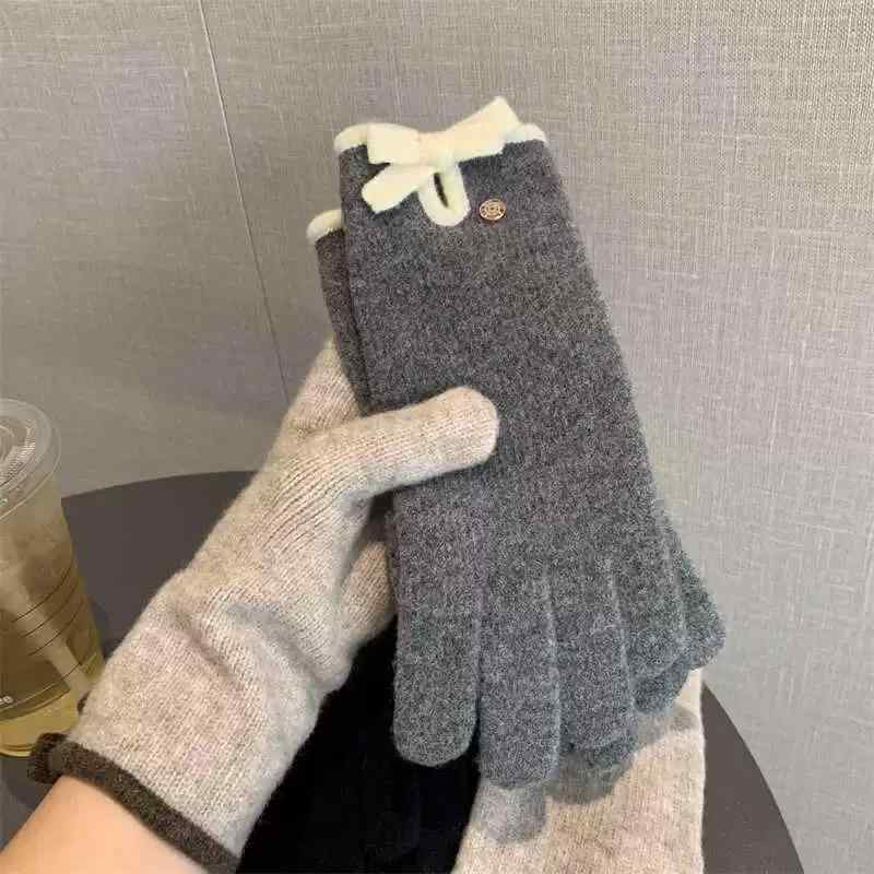 手袋 レディース 秋冬 羊毛 手袋 防寒 保温 スマートフォン対応 学生 自転車 厚手 かわいい 赤色 カー..