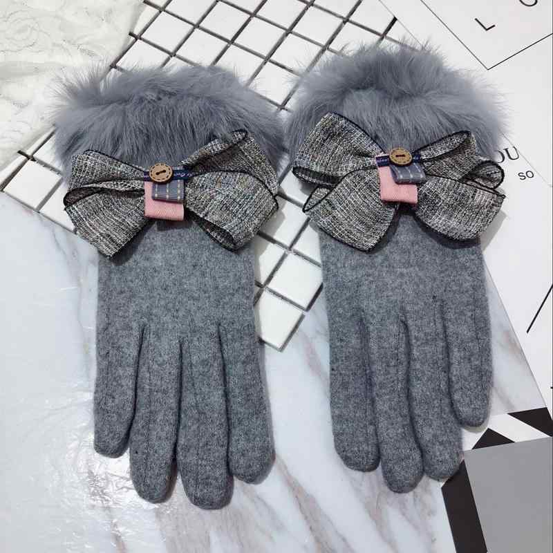 手袋 レディース 秋冬 暖かい 裏起毛 ウール ニット 手袋 スマートフォン対応 5本指 花柄 蝶 バタフライ グレー ピンク ブラック2(4)