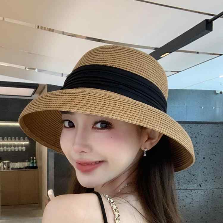 麦わら帽子 レディース 春夏 つば広 ハット UVカット 日焼け防止 小顔効果 遮光 通気性 リゾート 旅行 摩卡