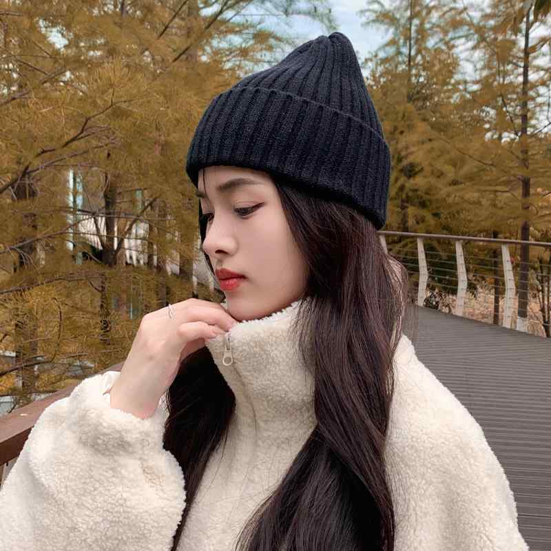 ニット帽 レディース 秋冬 羊毛 帽子 小顔効果 あったか 防寒 ケーブル編み 無地 かわいい おしゃれ カキ色 ベージュ レッド ブルー グレー ブラック パープル(4)