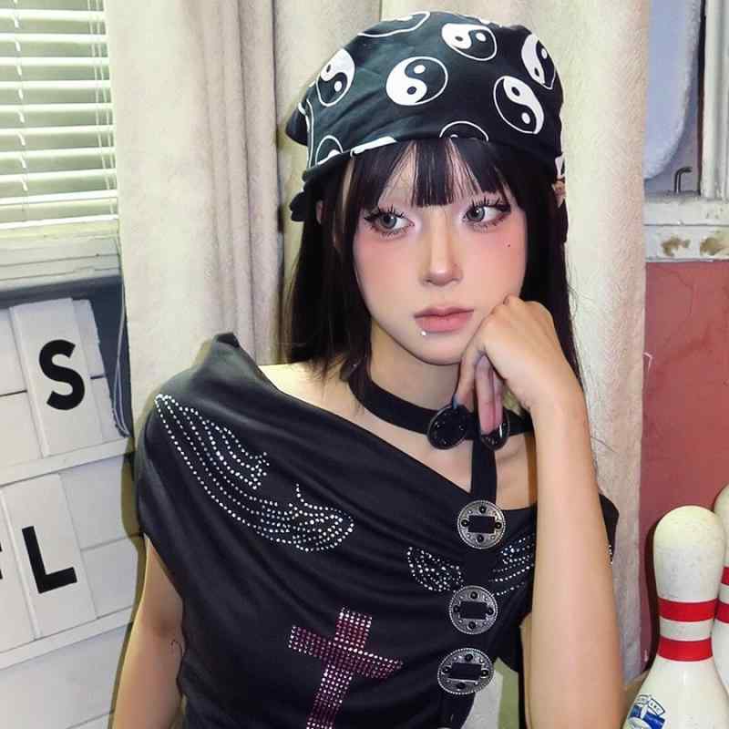 スカーフ レディース ヘアバンド ストリート ダンス スケートボード 太極図 個性的 ハンカチ バンダナ かわいい ブラック シルク 紫外線対策 日焼け止め 春夏2