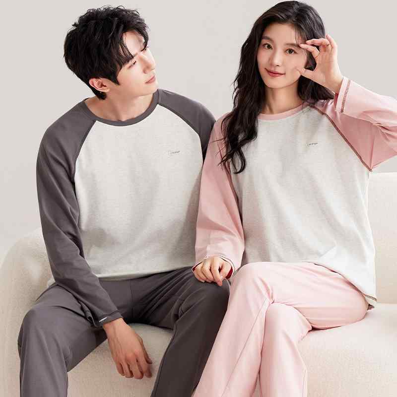 パジャマ レディース メンズ 春秋 上下セット 綿 長袖 かわいい ルームウェア 部屋着 寝間着 ペア 大きいサイズ ゆったり リラックス 快適 M L XL 2XL 秋冬・カテゴリ: セットアップ・生地: 綿・スタイル: プルオーバー・主な生地の組成: 綿・厚さ: 中程度・生地の厚さ: 約190g/平方メートル・ネックライン: ラウンドネック・袖丈: 長袖・パンツ丈: フルレングス・機能: リラックス,睡眠,ホームウェア,快適,普段着・対象シーズン: 冬,春,秋・対象シーン: アウトドア,ホーム・カラー: AAM-24041(女性)-24042(男性),AAM-24045(女性)-24046(男性),AAM-24047(女性)-24048(男性),AAM-24049(女性)-24050(男性)・サイズ: 女性M,女性L,女性XL,女性2XL,男性L,男性XL,男性2XL,男性3XL・主な生地の組成含有量: 95%-・カジュアル