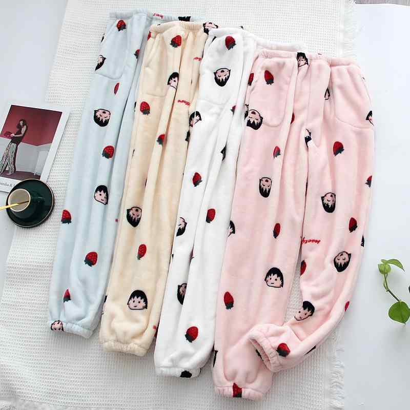 パジャマ レディース フランネル 暖かパンツ あったか ロングパンツ 部屋着 ルームウェア ゆったり リラックスパンツ イチゴ柄 かわいい 秋冬 ポリエステル・カテゴリ: 睡裤・生地: フランネル・スタイル: 简约自然・種類: セットアップ・主な生地の組成: ポリエステル繊維98%・厚さ: 厚手・織り方: 梭織・袖丈: 袖なし・パンツ丈: 長ズボン・機能: リラックス,睡眠,ホームウェア,保温,快適・対象: ペア・対象年齢: 若者（18-40歳）・対象者: ペア・シーン: ホーム,ホテル・カラー: ピンクのイチゴ柄,白のイチゴ柄,青のイチゴ柄,黄色のイチゴ柄,グレーの縦縞,ピンクの縦縞,白の落書き柄,グレーの落書き柄・サイズ: M,L,XL・襟の形: ラウンドネック・シームレス: 否・誤差範囲: 0～4cm