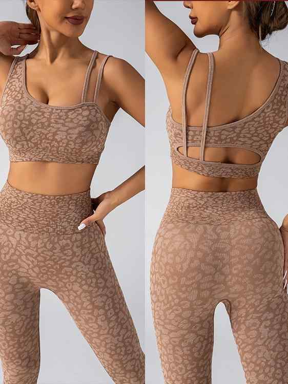 ヨガウェア レディース 上下セット ブラトップ スパッツ レギンス 無縫製 ヒョウ柄 美背 吸汗速乾 スト..