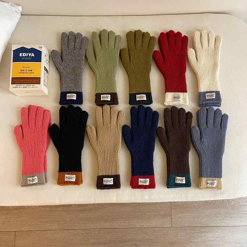 手袋 レディース ニット手袋 スマートフォン対応 秋冬 防風 防寒 無地 指なし ミトン かわいい 緑 カー..