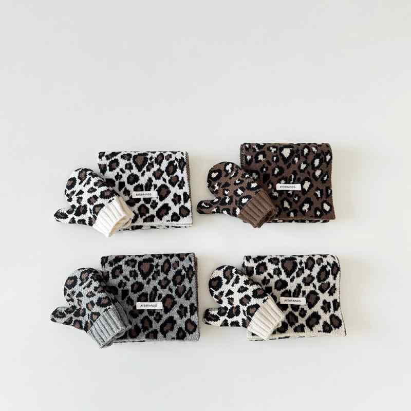 マフラー キッズ 子供用 秋冬 豹柄 ニット 手袋付き 防寒 ベージュ系