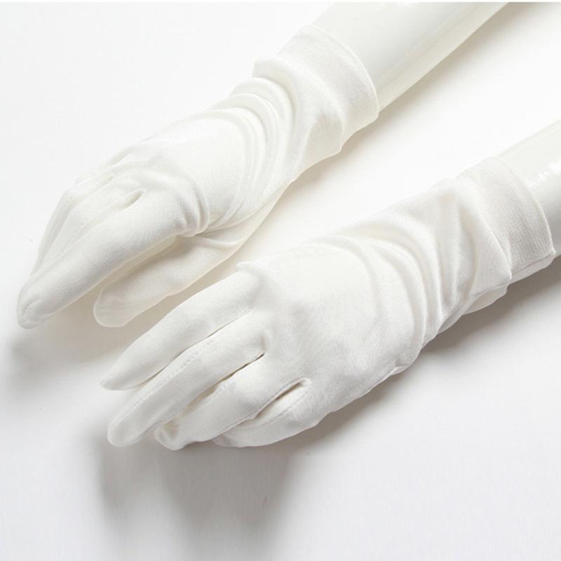 手袋 レディース 女性用 シルク手袋 真珠 シルク100% ニット 手袋 美容 紫外線対策 UVカット 春夏 秋冬 ブラック ホワイト ピンク ベー..