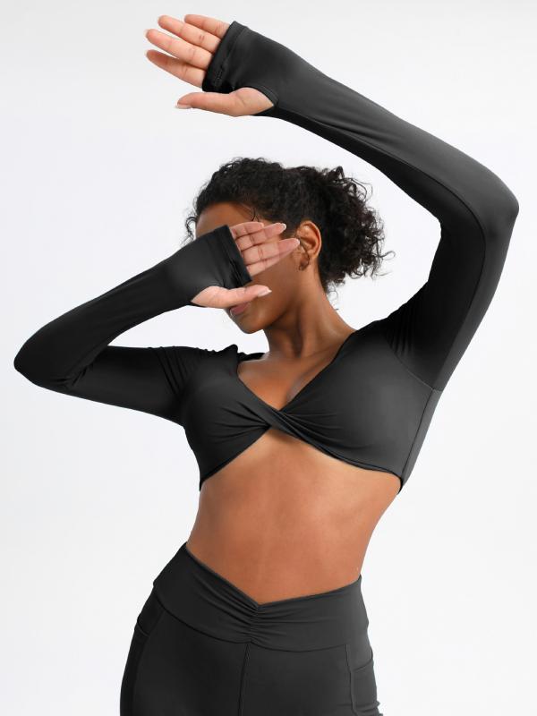 ヨガウェア レディース スポーツトップス へそ出し 長袖 トレーニングウェア ピラティス ランニング 伸縮性 吸湿速乾 ショート丈 無地 黒