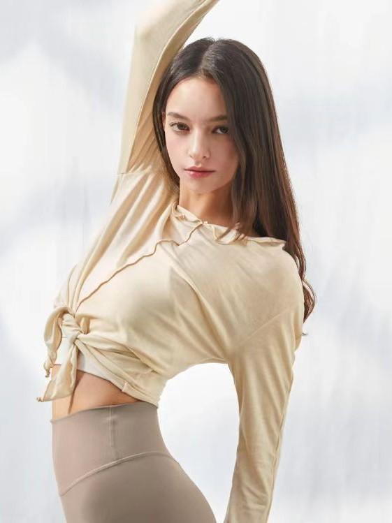 ヨガウェア レディース 長袖 トップス プルオーバー 接触冷感 吸湿速乾 ストレッチ トレーニングウェア スポーツウェア ランニング ジョギング フィットネス ダンス 普段使い 部屋着 春夏 秋冬 ブラック ブルー系 ベージュ系