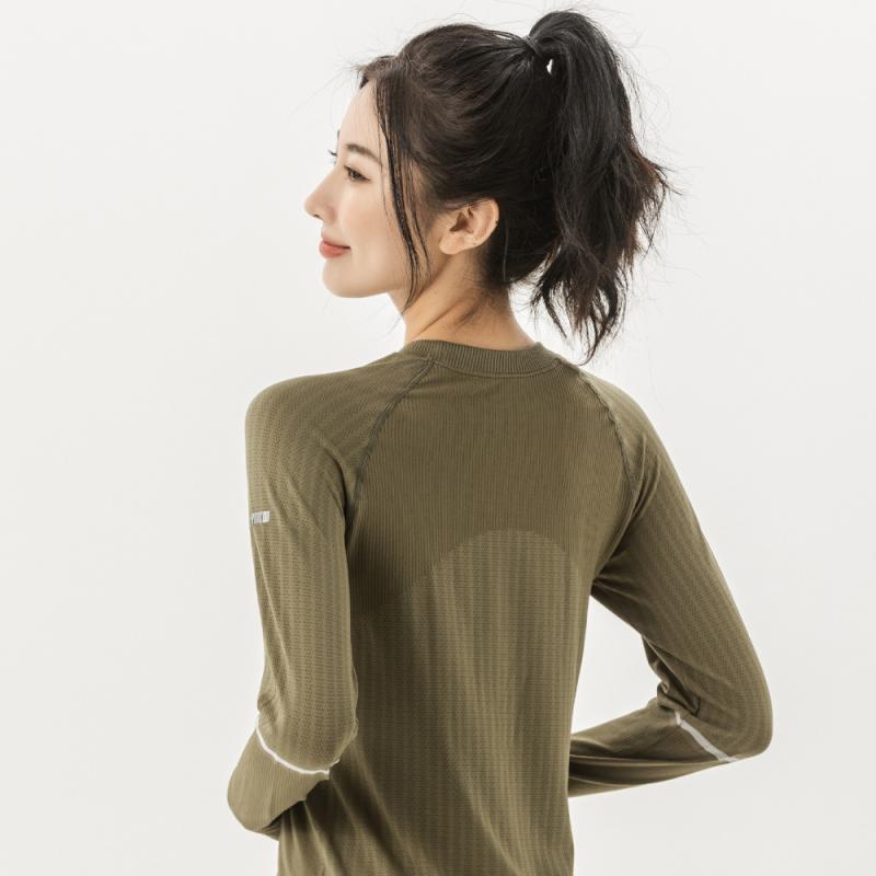 ヨガウェア レディース セットアップ 秋冬 スポーツウェア 長袖 Tシャツ レギンス 上下セット 吸湿速乾 ストレッチ 伸縮性 オリーブグリーン アップルグリーン クリームパープル ブラック2