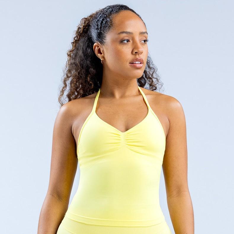 ヨガウェア レディース キャミソール タンクトップ スポーツブラ カップ付き 吸湿速乾 伸縮性 ノースリーブ トレーニング ジム フィットネス ランニング ピラティス 春夏 ピンク系 ホワイト