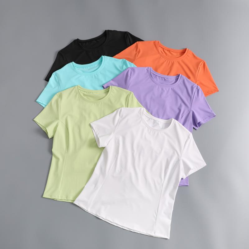 ヨガウェア レディース セットアップ 速乾 トレーニングウェア スポーツウェア 春夏 ノースリーブ ショートパンツ 上下セット 接触冷感 吸湿速乾 伸縮性 フィットネス 部屋着 ルームウェア ブラック ホワイト グリーン ブルー パープル オレンジ